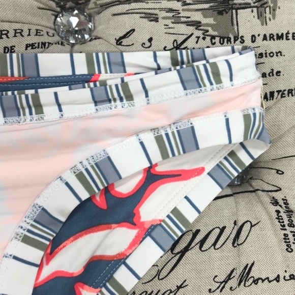 Maaji Sundown Carnival Reversible Bikini Bottoms - Picture 4 of 10